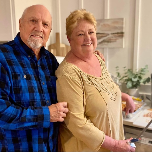 Meet your Posher, Jenny - Picture 2 of 6